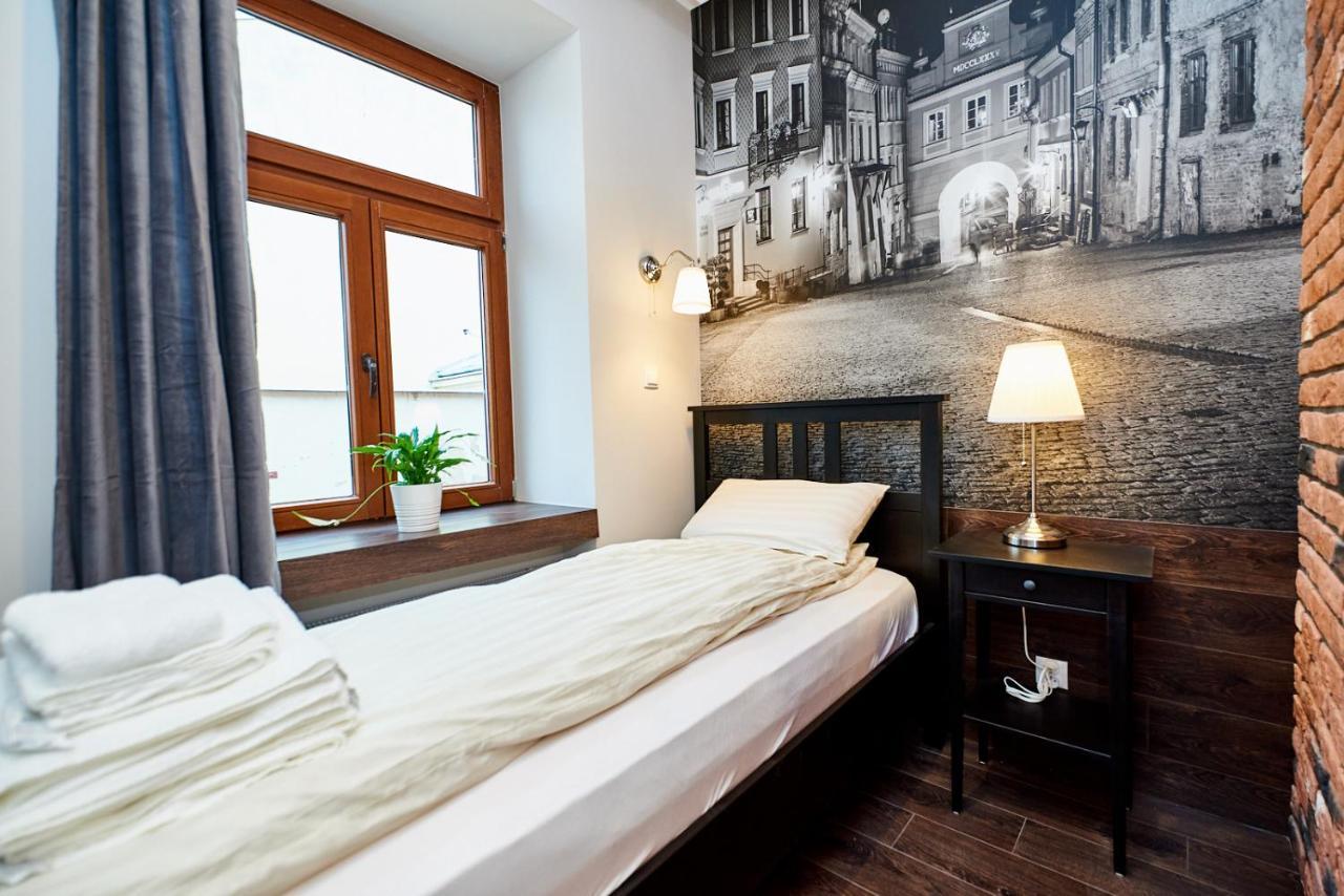 Carmelito Apartment Люблин Екстериор снимка